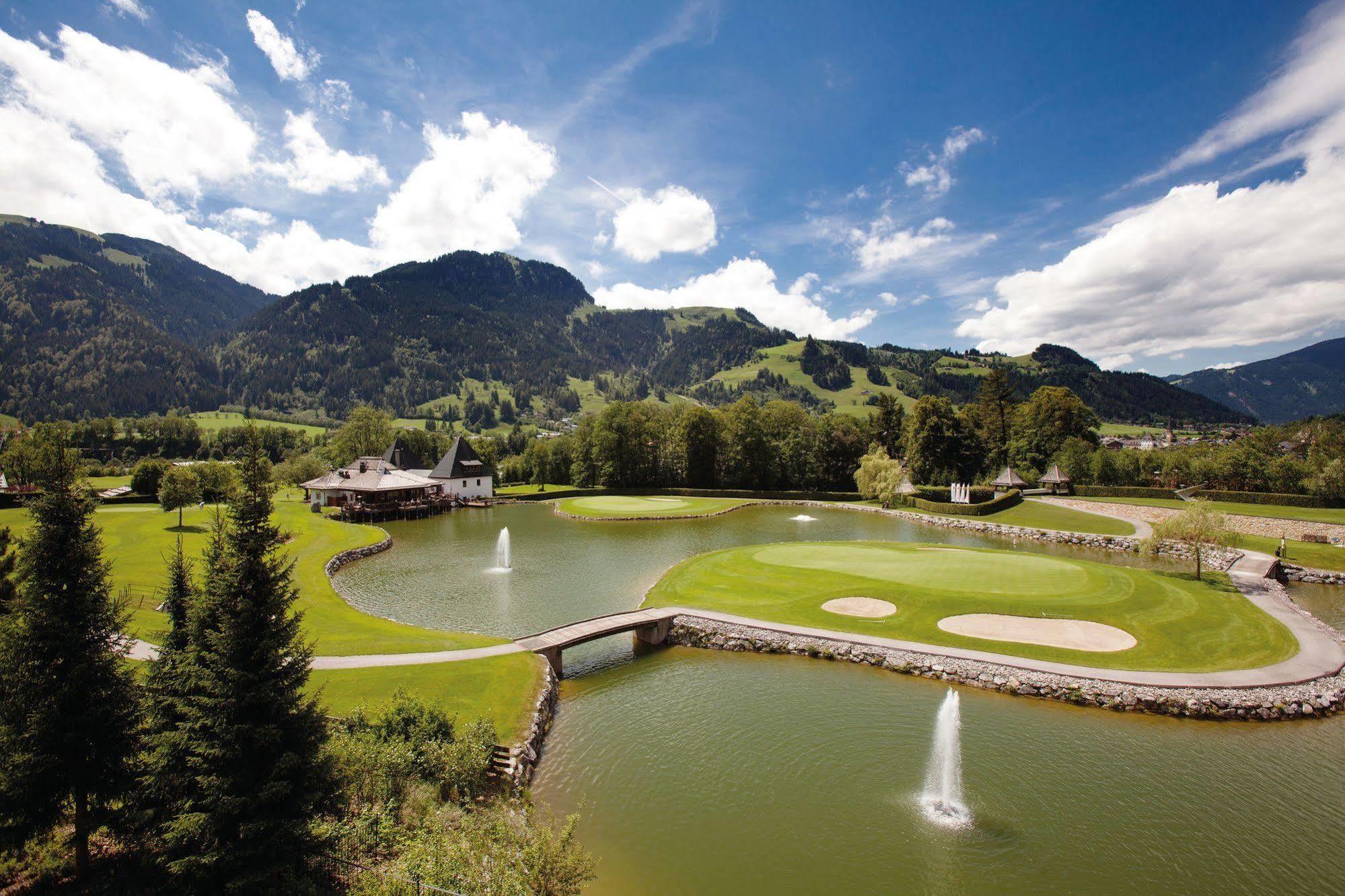 Schlosshotel Kitzbuehel A-Rosa Collection Екстериор снимка Golf course in Bad Tölz