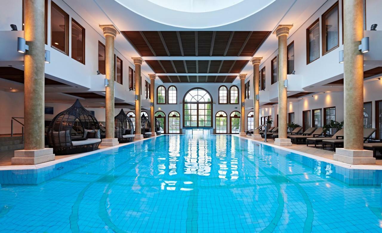 Schlosshotel Kitzbuehel A-Rosa Collection Екстериор снимка The Spa at The Westin
